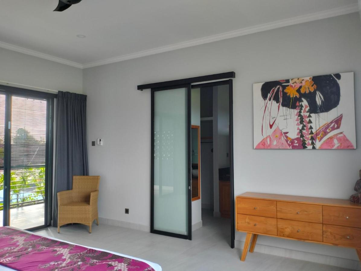 Villa Bintang Lovina Buitenkant foto